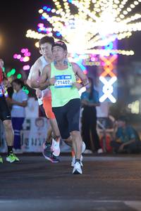 BIB: 888, 111422, 71407, 00000
                            <button type="button" onclick="openModal(22976981)" class="btn btn-primary btn-sm float-right btn-popup" data-toggle="modal" data-target=".modal-high-quality">
                        <i class="fas fa-shopping-cart"></i> Add to Cart
                    </button>
                                            <button type="button" onclick="isThisMe(22976981, true)" class="btn btn-success btn-sm float-right btn-popup btn-isme hidden" data-toggle="tooltip" data-placement="bottom" title="นี่คือรูปของคุณใช่ไหม คลิกที่นี่เพื่อเอาเข้าอัลบั้ม">
                        <i class="fas fa-plus"></i> Add to album
                    </button>
                    <button type="button" onclick="isThisMe(22976981, false)" class="btn btn-warning btn-sm float-right btn-popup btn-isnotme hidden">
                        <i class="fas fa-ban"></i> Remove from album
                    </button>